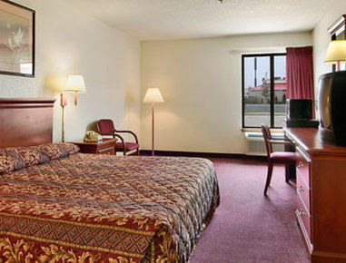 Super 8 By Wyndham Motel 3*